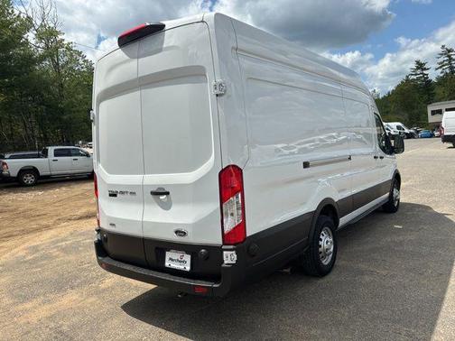 Oxford White 2024 Ford Transit-350 Base