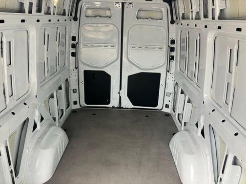 2022 Mercedes-Benz Sprinter 2500 High Roof