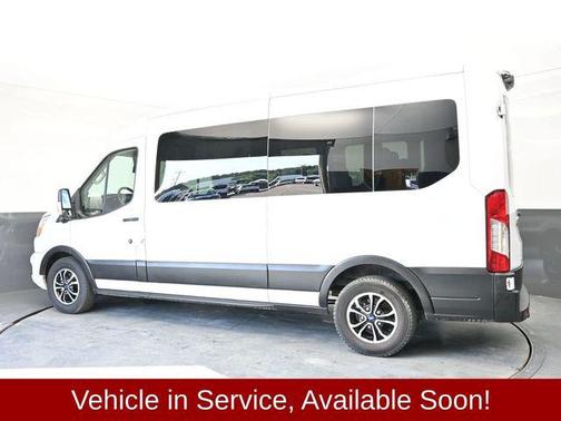2022 Ford Transit-350 XLT