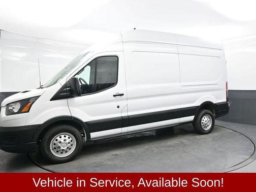 2022 Ford Transit-250 Base