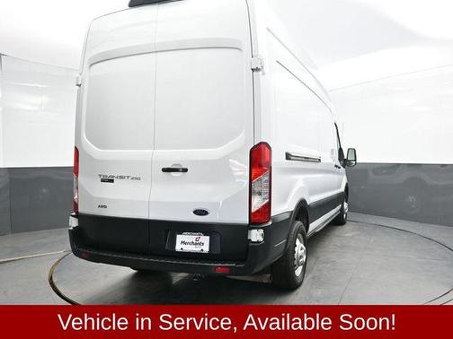 2022 Ford Transit-250 Base
