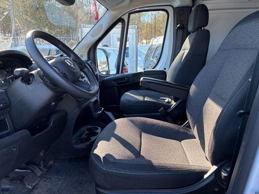 2025 RAM ProMaster 2500 Tradesman