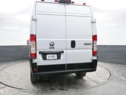 2025 RAM ProMaster 2500 Tradesman