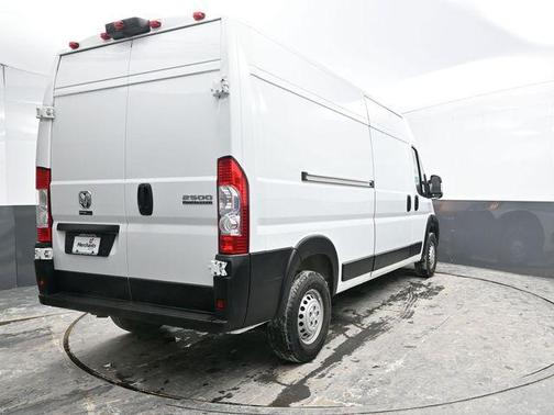 2025 RAM ProMaster 2500 Tradesman