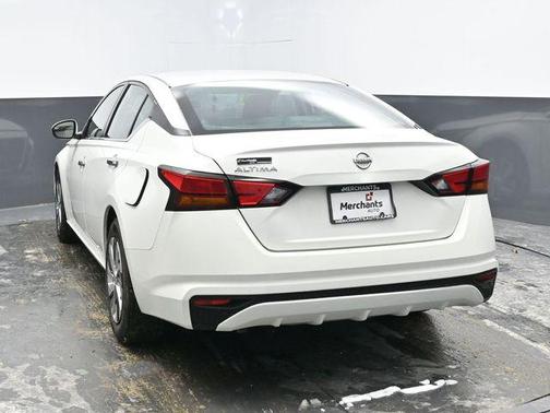 2021 Nissan Altima S FWD