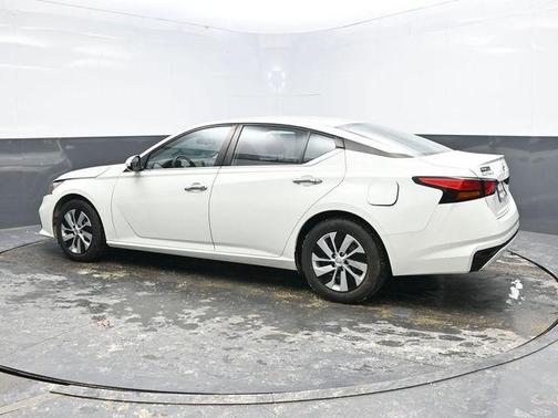 2021 Nissan Altima S FWD