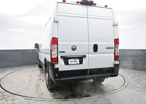 2024 RAM ProMaster 2500 Tradesman