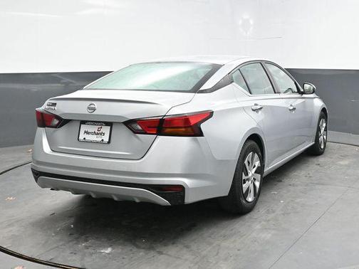 2021 Nissan Altima S FWD