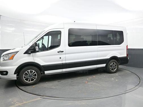 2022 Ford Transit-350 XLT