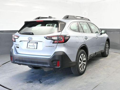 2020 Subaru Outback Base