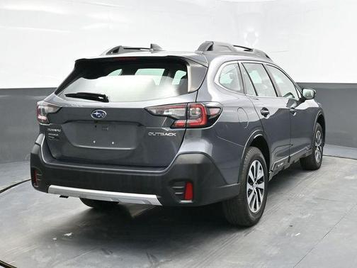 2022 Subaru Outback Base