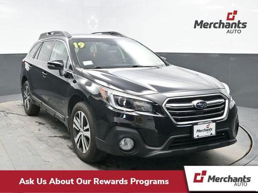 Crystal Black Silica 2019 Subaru Outback 2.5i Limited