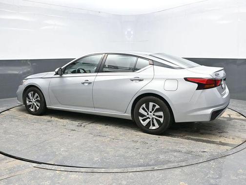 2021 Nissan Altima S FWD