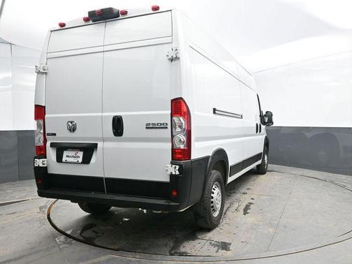2025 RAM ProMaster 2500 Tradesman