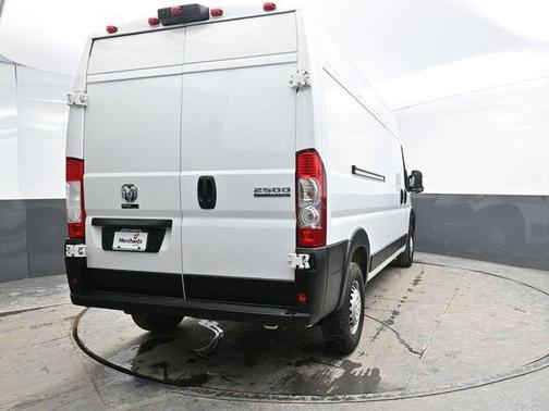 2024 RAM ProMaster 2500 Tradesman