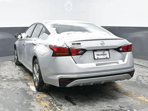 2021 Nissan Altima S FWD