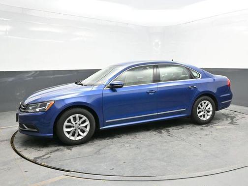 2016 Volkswagen Passat 1.8T S