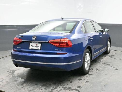 2016 Volkswagen Passat 1.8T S