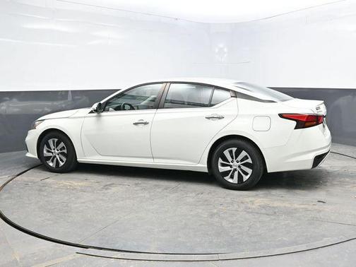 2021 Nissan Altima S FWD