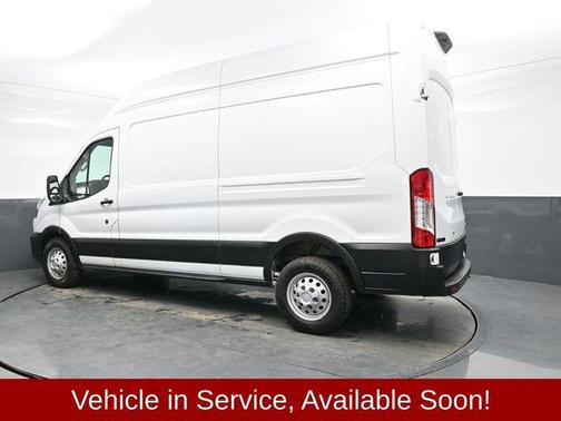 2022 Ford Transit-250 Base