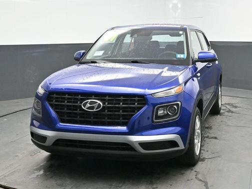 2021 Hyundai VENUE SE