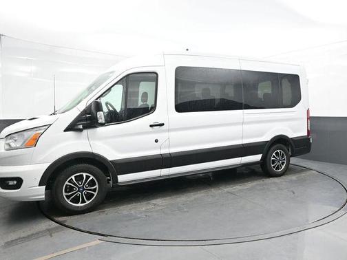2022 Ford Transit-350 XLT