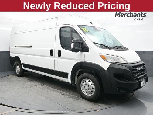 Bright White Clearcoat 2023 RAM ProMaster 2500 High Roof