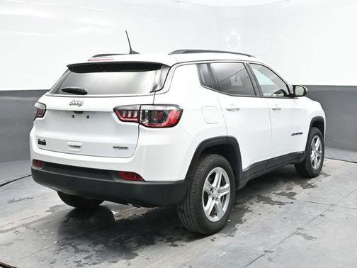 2023 Jeep Compass Latitude