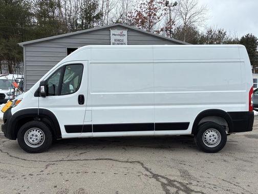 2025 RAM ProMaster 2500 Tradesman