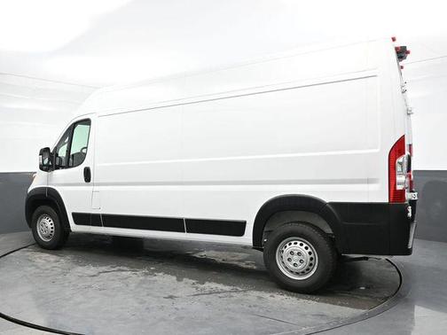 2025 RAM ProMaster 2500 Tradesman