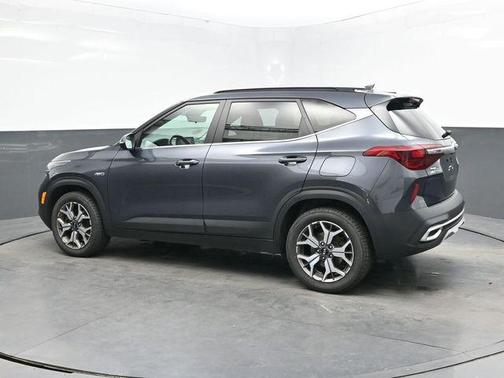 2021 Kia Seltos EX