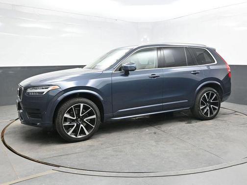 Denim Blue Metallic 2020 Volvo XC90 T6 Momentum