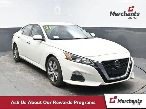 Glacier White 2021 Nissan Altima S FWD