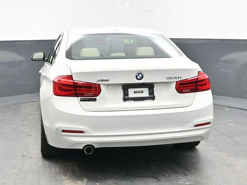 2018 BMW 320 i