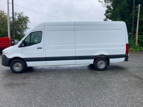 2022 Mercedes-Benz Sprinter 2500 High Roof