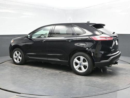 2019 Ford Edge SE