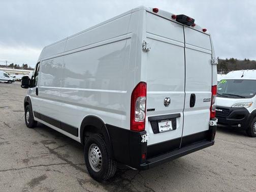 2025 RAM ProMaster 2500 Tradesman