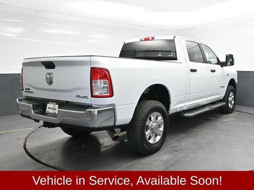 2023 RAM 2500 Big Horn Crew Cab 4x4 6'4' Box