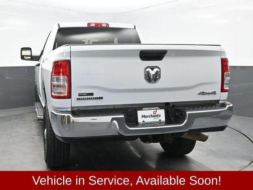2023 RAM 2500 Big Horn Crew Cab 4x4 6'4' Box