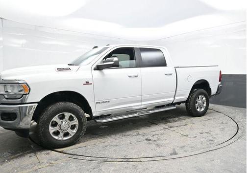 2022 RAM 2500 Big Horn Crew Cab 4x4 6'4' Box