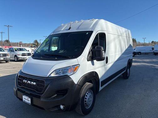 2025 RAM ProMaster 2500 Tradesman