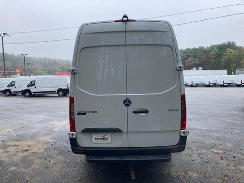 2023 Mercedes-Benz Sprinter 2500 High Roof