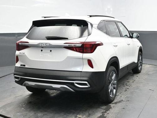 2022 Kia Seltos S