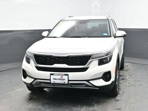 2022 Kia Seltos S