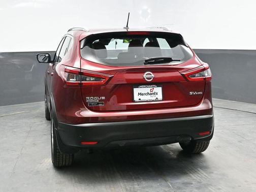 2022 Nissan Rogue Sport SV