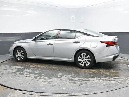 2021 Nissan Altima S FWD