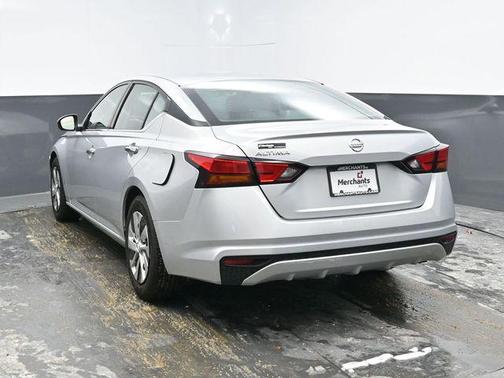 2021 Nissan Altima S FWD