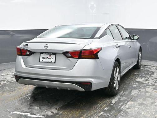 2021 Nissan Altima S FWD