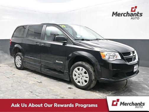 2019 Dodge Grand Caravan SE