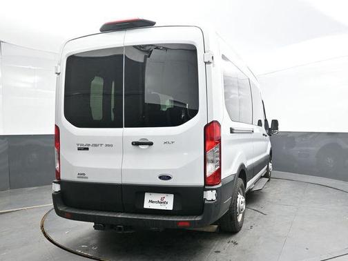 2022 Ford Transit-350 XLT